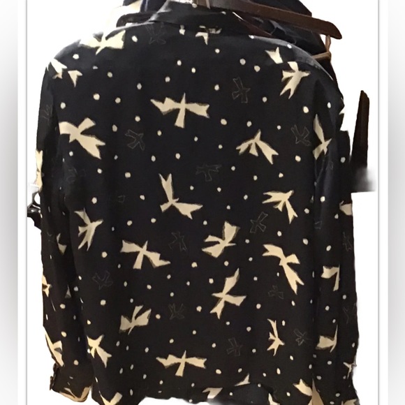 Ungaro Women’s Silk Design Blouse - Picture 2 of 3